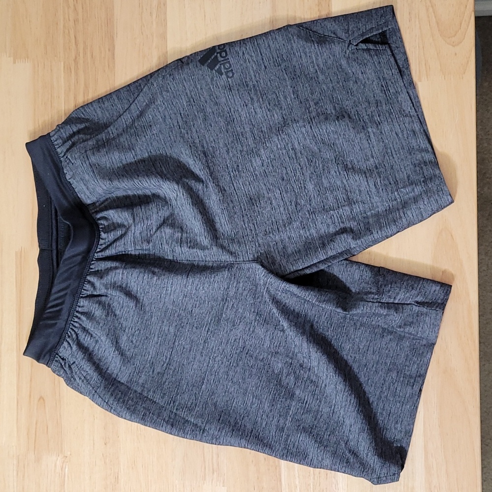 Adidas Men's Axis 3.0 Woven Training Shorts Size XS, Athletic GRAY HE1170 NWT